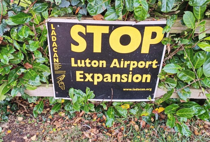Ladacan campaign sign - stop luton airport expansion