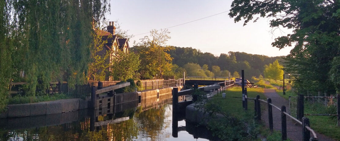 river lea in the sunrise